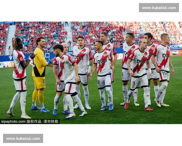 蒙特雷点球 5-3 胜纽约红牛，总比分 6-4 夺 2 分，霍尔、卡纳莱斯建功